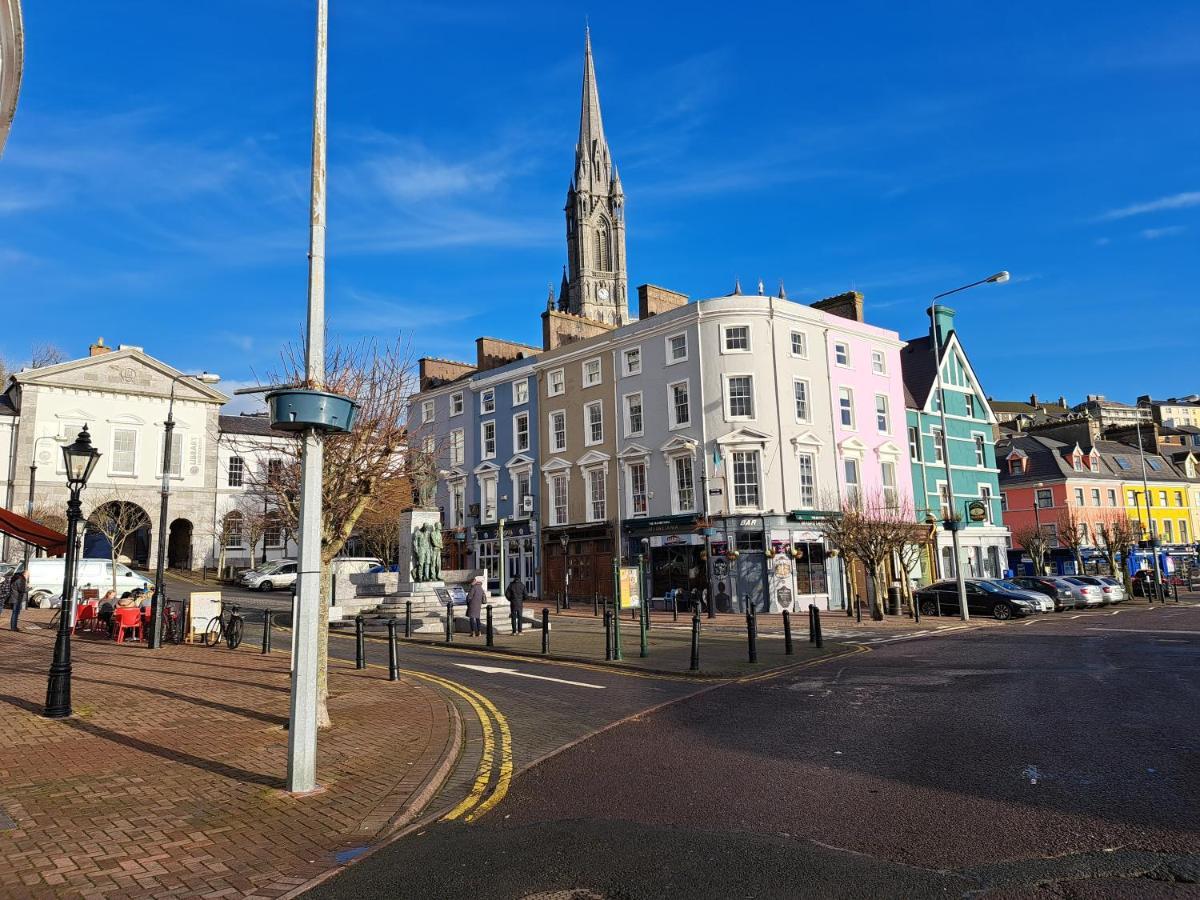 Seaview Apartment Suite Cobh Exterior photo